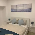 In The Center By The Sea At Apartmán